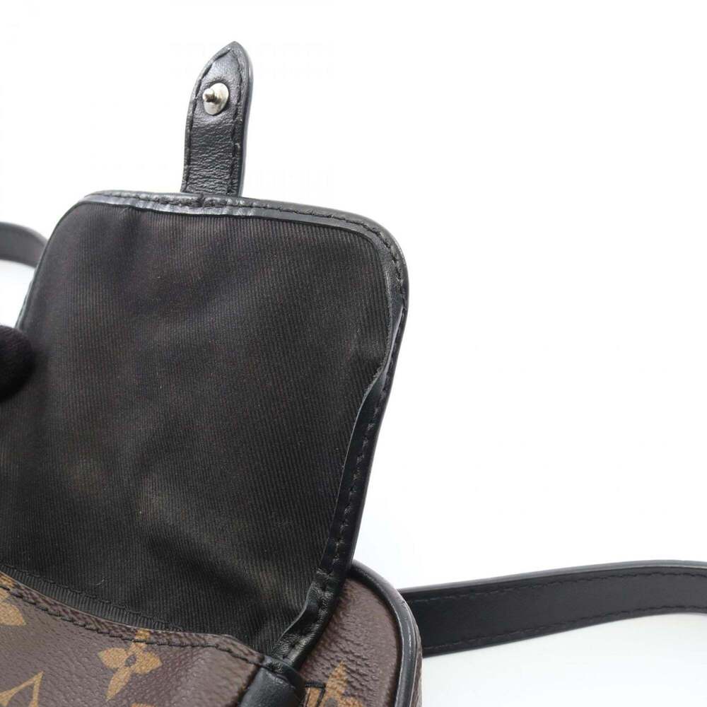 LOUIS VUITTON Black Monogram Leather Shoulder Bag - Picture 8 of 12